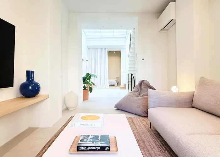 Unika Homes Casa Bella